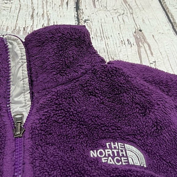 Women's The North Face Plush Purple Zip Up Fleece Jacket - Picture 4 of 9